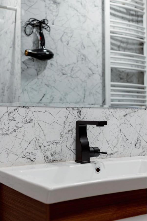 Lovely Dulcet Loft In Center Of Rustaveli Τυφλίδα Εξωτερικό φωτογραφία